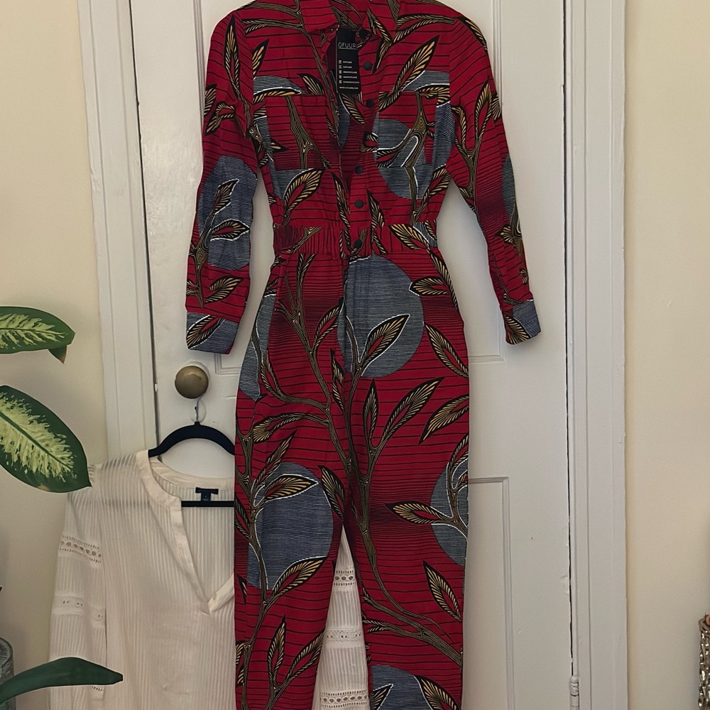 OFUURE Red & Blue Button-Front Jumpsuit with Leaf Print